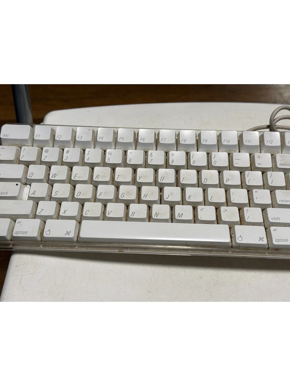 Genuine Apple Mac A1048 White Wired Full Size Keyboard English ( Asis) Read